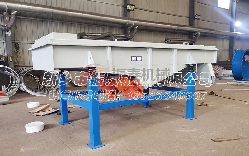 直線振動篩適應于塑料片篩分,塑料制品行業必備 直線振動篩適應于塑料片篩分,塑料制品行業必備